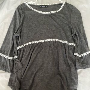Grey white trim long sleeve